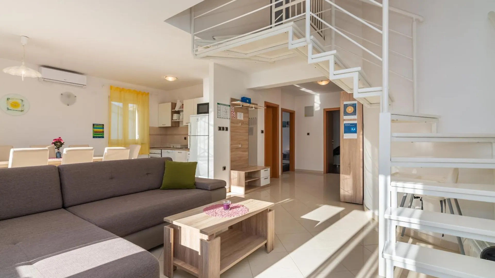 Apartments Mimoza Baska  Croatia