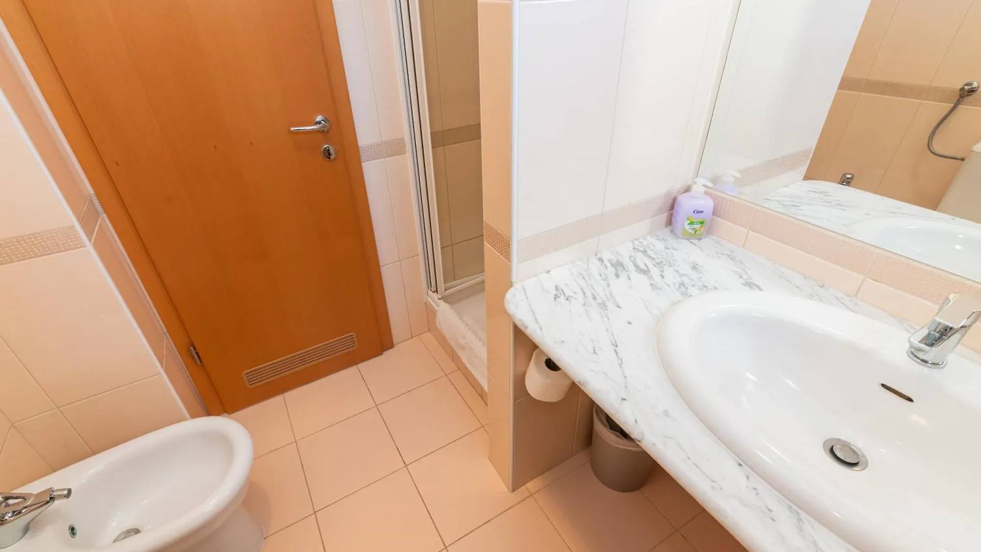 Apartments Mimoza Baska