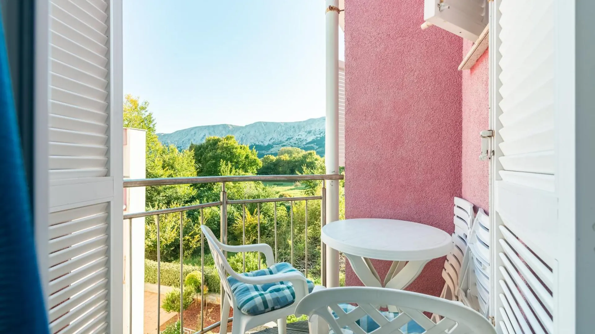 Apartments Mimoza Baška